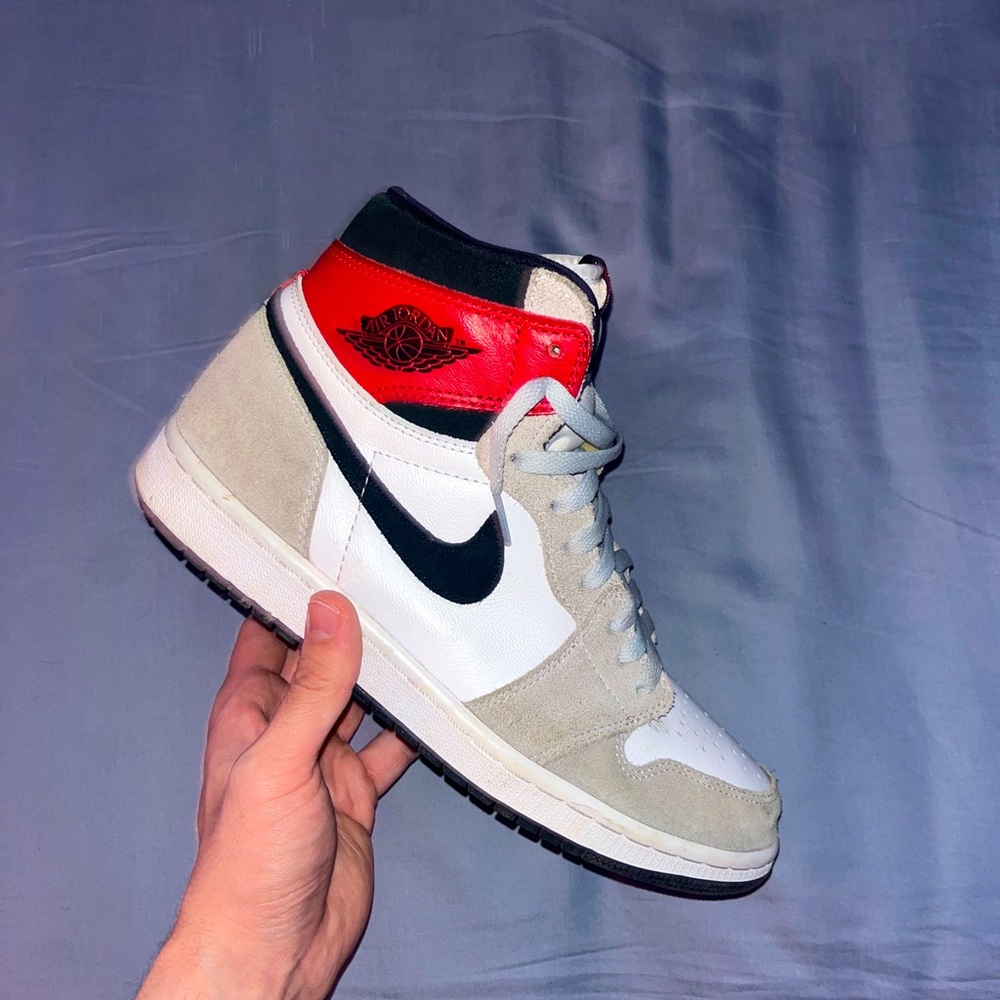 Nike Smoke grey jordan 1s Men size 9 1/2